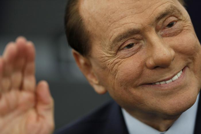 Berlusconi lancia 