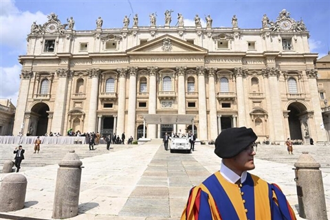 Obolo San Pietro raddoppia grazie alla vendita di immobili