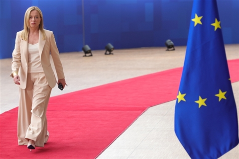Consiglio Ue, stallo sui migranti. Incontro Meloni, Orban, Morawieck