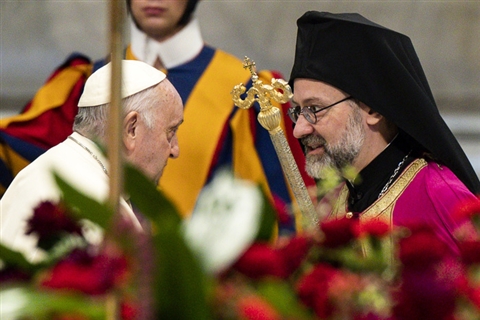 Il Papa, la guerra è un disastro, non possiamo rassegnarci